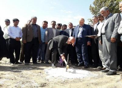 طرح آبیاری تحت فشار قطره ای کم فشار و بارانی در ورامین افتتاح شد