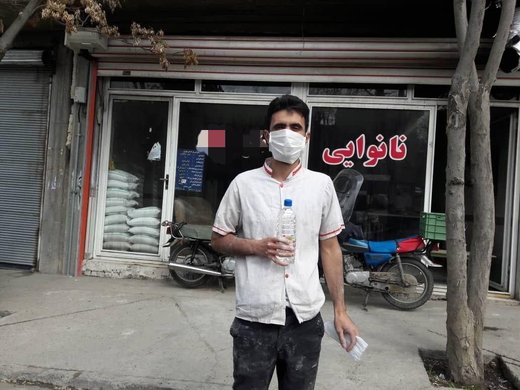 خبرنگاران الزام نانوایی های بناب به استفاده از دستکش و ماسک خبرنگاران الزام نانوایی های بناب به استفاده از دستکش و ماسک