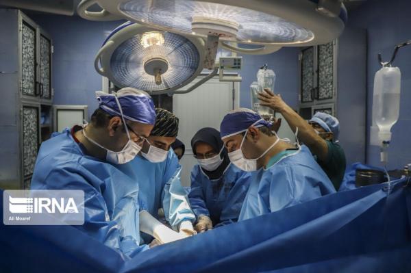 خبرنگاران 130 میلیون تومان تجهیزات جراحی به بیمارستان امام حسین(ع) ملایر اهدا شد