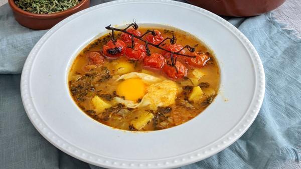 طرز تهیه اشکنه گوجه؛ یک غذای سنتی، سریع و مالی